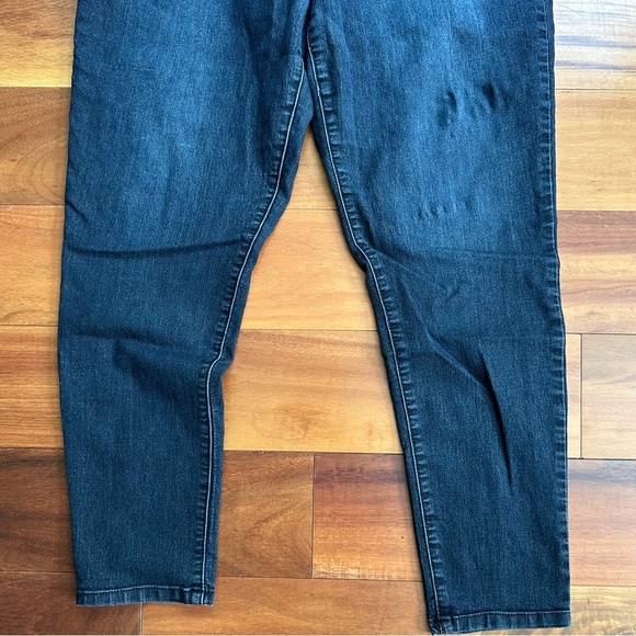 Democracy Ab Solution Jeans - Picture 5 of 10